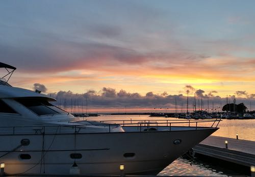 Båt i hamnen i Borgholm